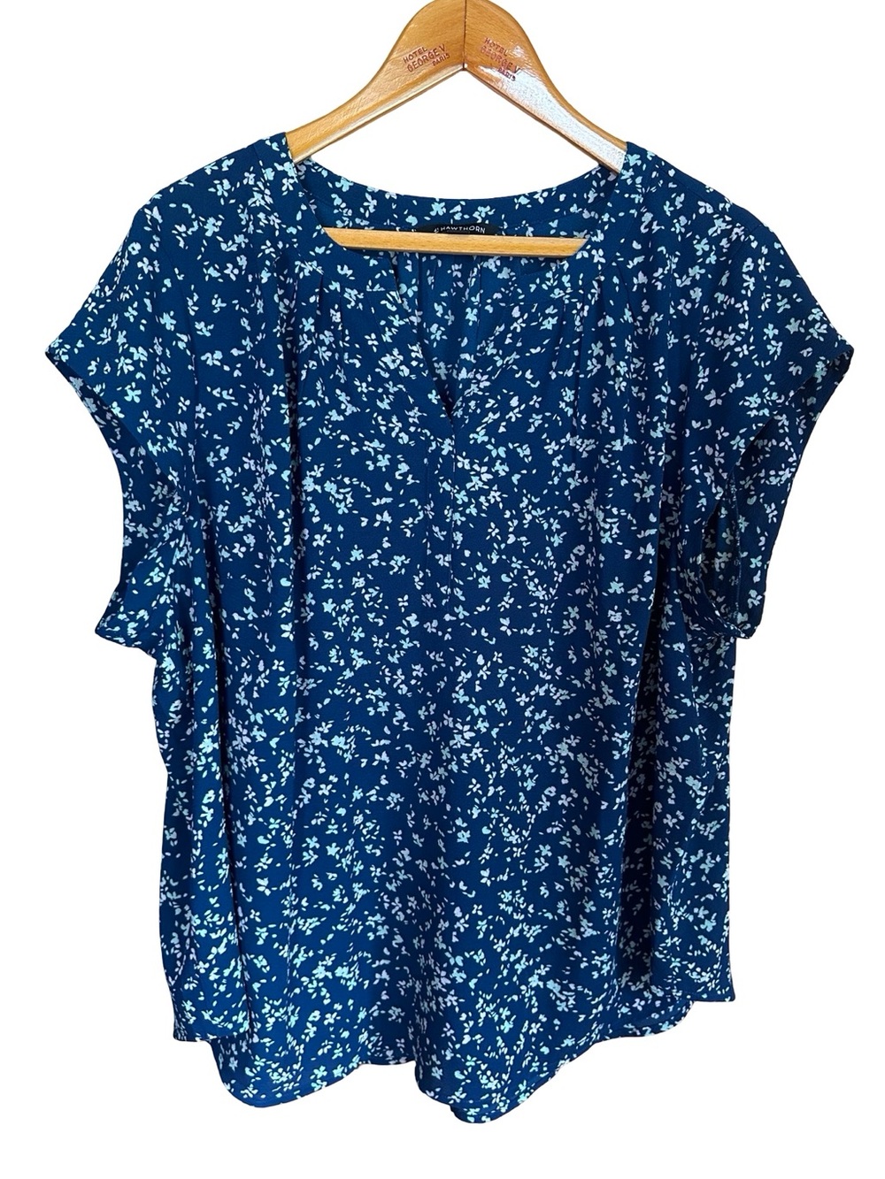 41 HAWTHORN Morey Split Neck Short Sleeve Blouse Blue Floral 3X - Picture 2 of 9